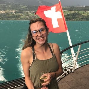 Meet your Posher, Amanda